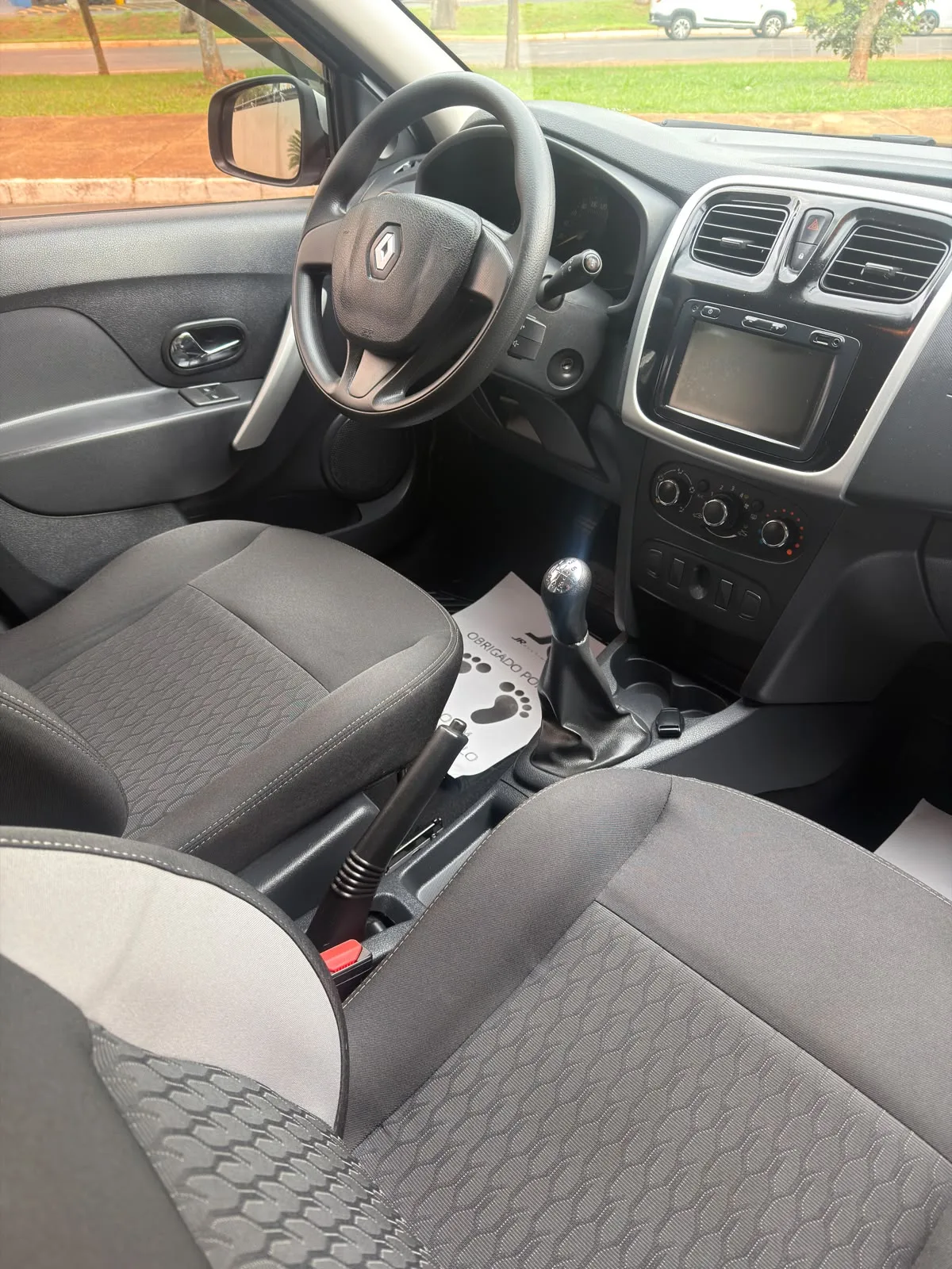 Renault Sandero 2020 — foto 7