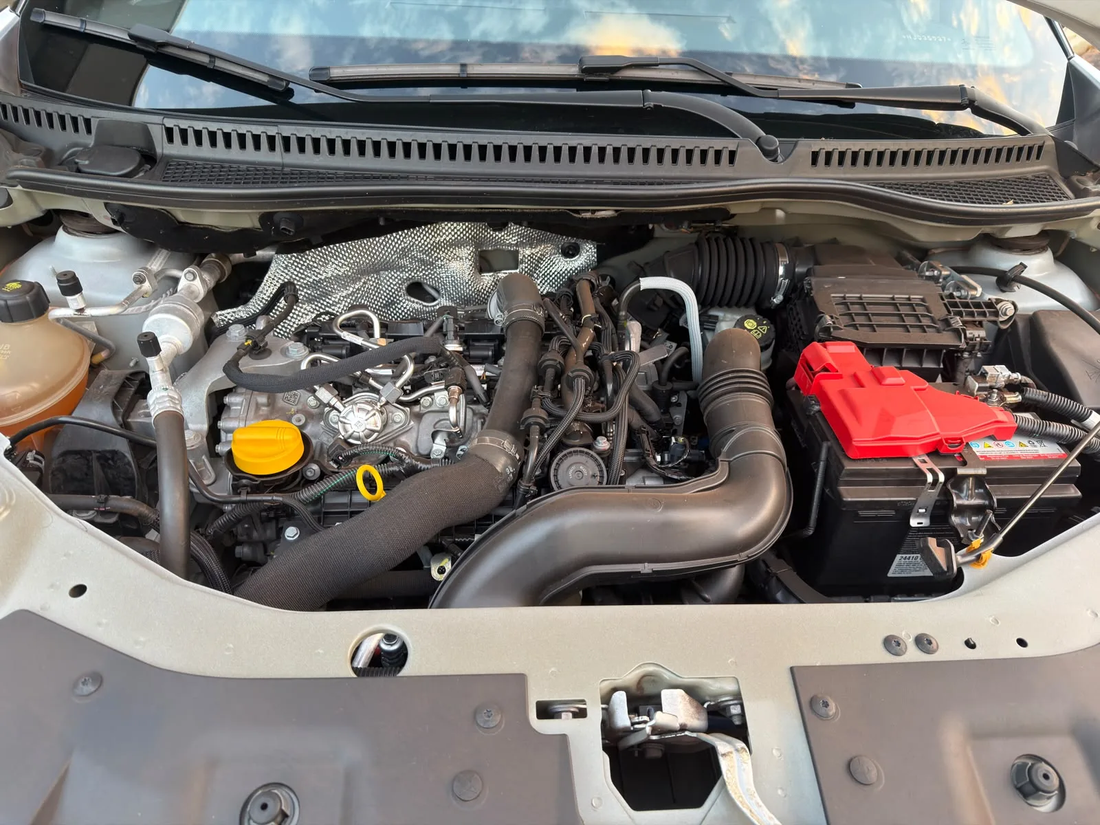 Renault Captur 2022 — foto 12