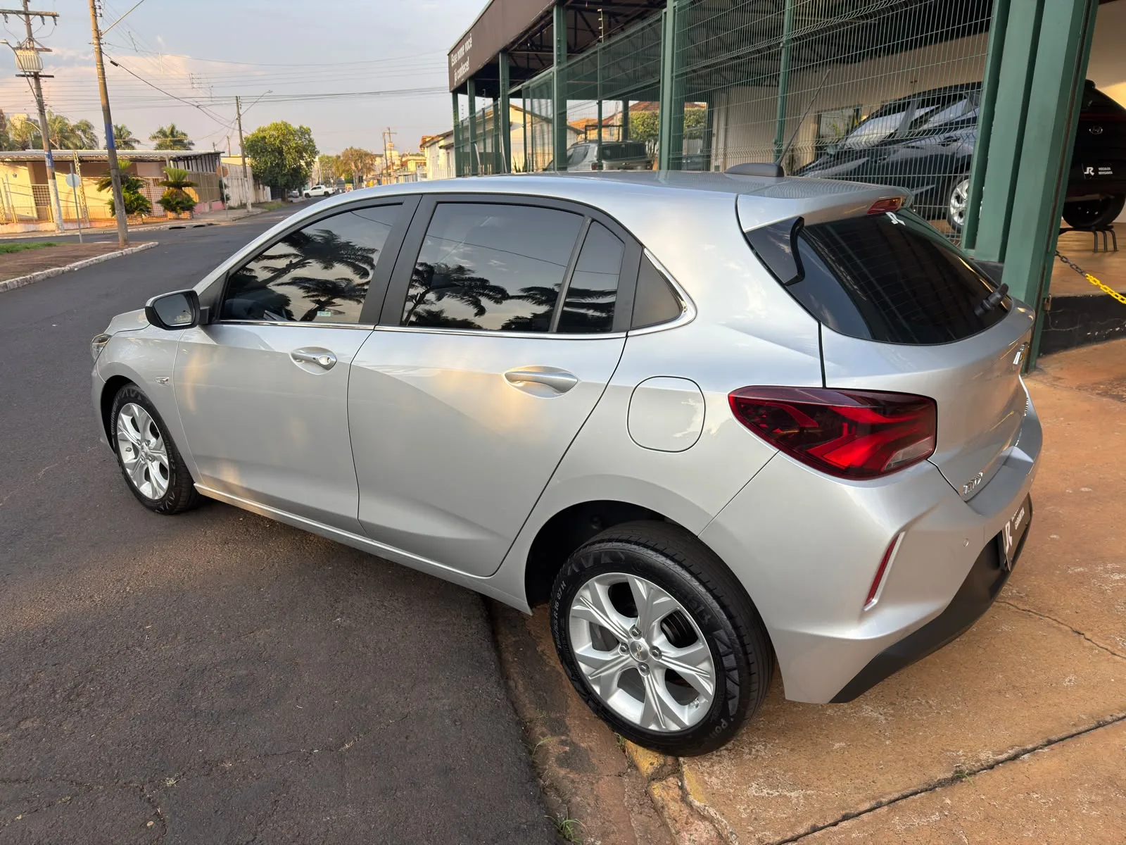 Chevrolet Onix 2022 — foto 4