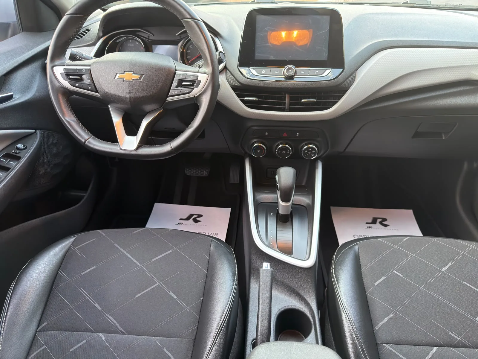 Chevrolet Onix 2022 — foto 8
