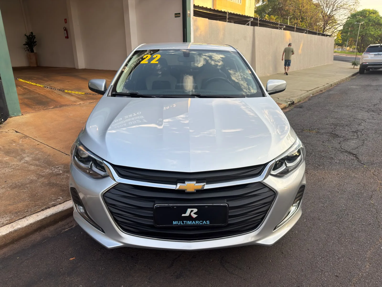 Chevrolet Onix 2022 — foto 2