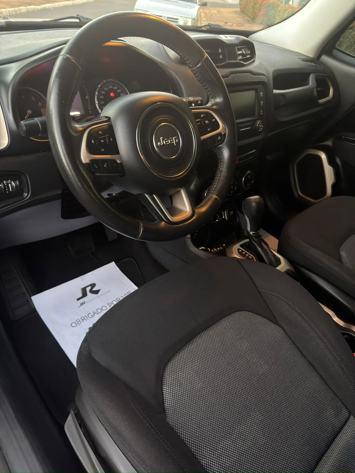 Jeep Renegade 2016 — foto 8