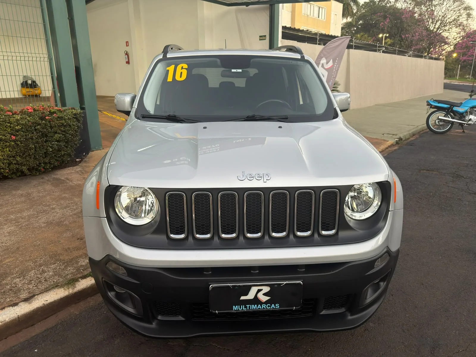 Jeep Renegade 2016 — foto 2