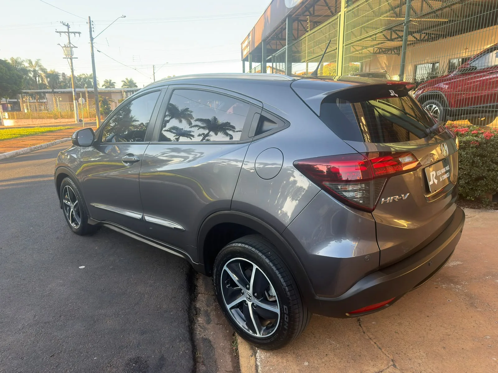 Honda HR-V 2021 — foto 4